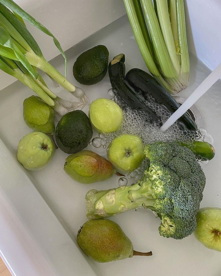 Clean Starts: Why Washing Your Produce Is a Wellness Ritual